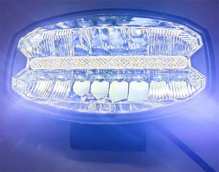 AAT-FL23-02 LED model top square work light fog light color can be amber and white truck fog light two-color work light LED ceiling lamp.